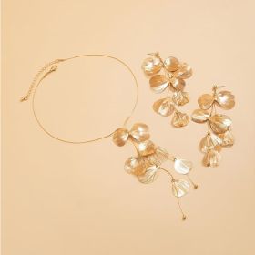 Gold Leaf Choker Necklace For Women,Trendy Boho Black Ginkgo Leaves Long Tassel Necklace, Aesthetic Beachy Party Jewelry Accessories Gifts (Option: Golden)