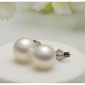 S925 Sterling Silver Needle Natural Freshwater Pearl Ear Studs (Option: Silver Plating)
