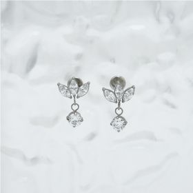 Right Grand Implant Grade Titanium 16G Triple Marquise CZ Internally Threaded Labret Monroe Lip Cartilage Helix Stud Earring (Option: Silver)