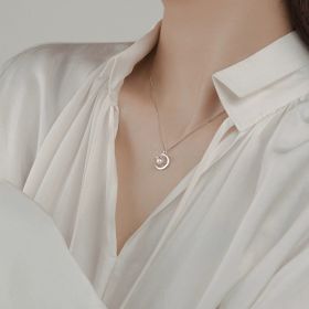 Women's Planet Necklace Niche Design Temperament Saturn Clavicle Chain Versatile (Option: Women-White Gold)
