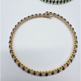 Necklace 35 (Option: A)