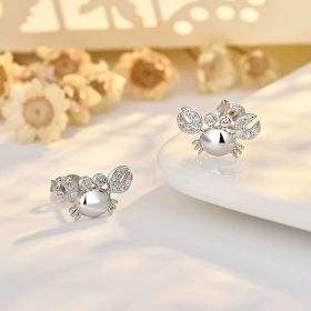 Women's Cute Crab Earrings Simple And Versatile Jewelry Gift (Option: Women-White Gold)